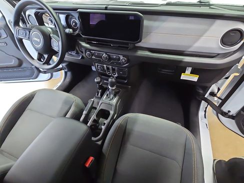 New 2026 Jeep Wrangler Sport AWD/4WD image 36
