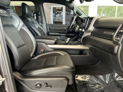 Used 2023 RAM 1500 Laramie RWD image 27