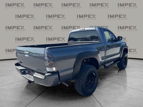 Used 2012 Toyota Tacoma 4x4 Regular Cab image 5
