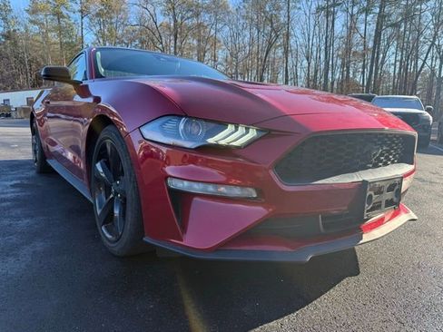 Certified 2022 Ford Mustang EcoBoost w/ Black Accent Package image 6