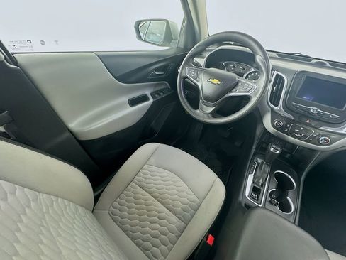 Used 2021 Chevrolet Equinox LT w/ LPO, Floor Liner Package image 9