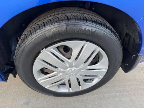 Used 2020 Honda Fit LX image 6
