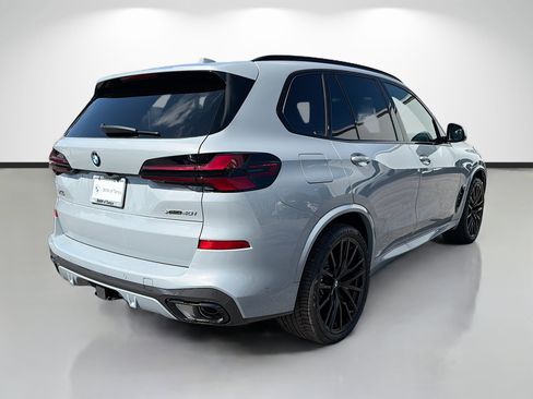 New 2026 BMW X5 xDrive40i w/ M Sport Package AWD/4WD image 3