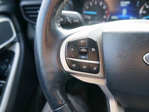 Used 2022 Ford Explorer XLT w/ Class IV Trailer Tow Package image 22