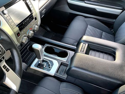 Used 2021 Toyota Tundra SR5 w/ Trail Edition image 17