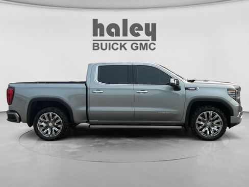 Used 2023 GMC Sierra 1500 Denali w/ Denali Reserve Package AWD/4WD image 6
