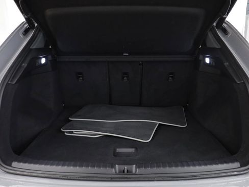 Used 2023 Audi Q4 e-tron Premium Plus w/ Premium Plus image 17