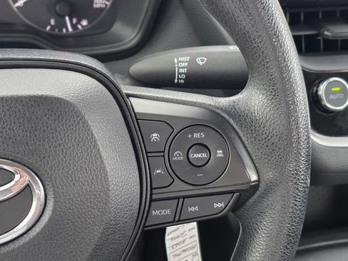 Used 2023 Toyota Corolla LE FWD image 25