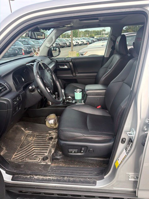 Used 2021 Toyota 4Runner TRD Off-Road Premium w/ Moonroof Package AWD/4WD image 13