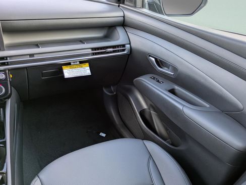 New 2026 Hyundai Santa Cruz SEL FWD image 15