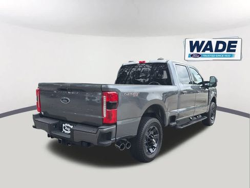 Used 2024 Ford F250 Lariat w/ Lariat Ultimate Package AWD/4WD image 5