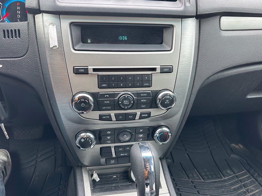 Used 2012 Ford Fusion SE FWD image 24
