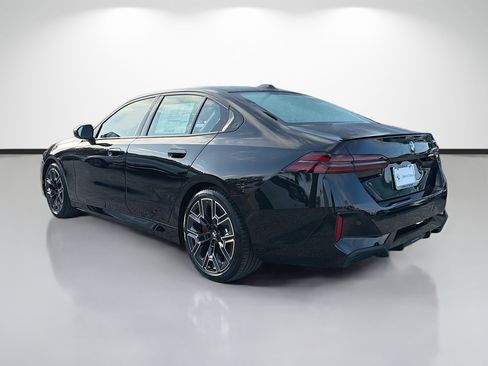 New 2027 BMW 530i w/ M Sport Package RWD image 5