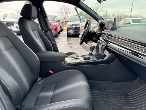 Used 2025 Honda Civic Sport image 22