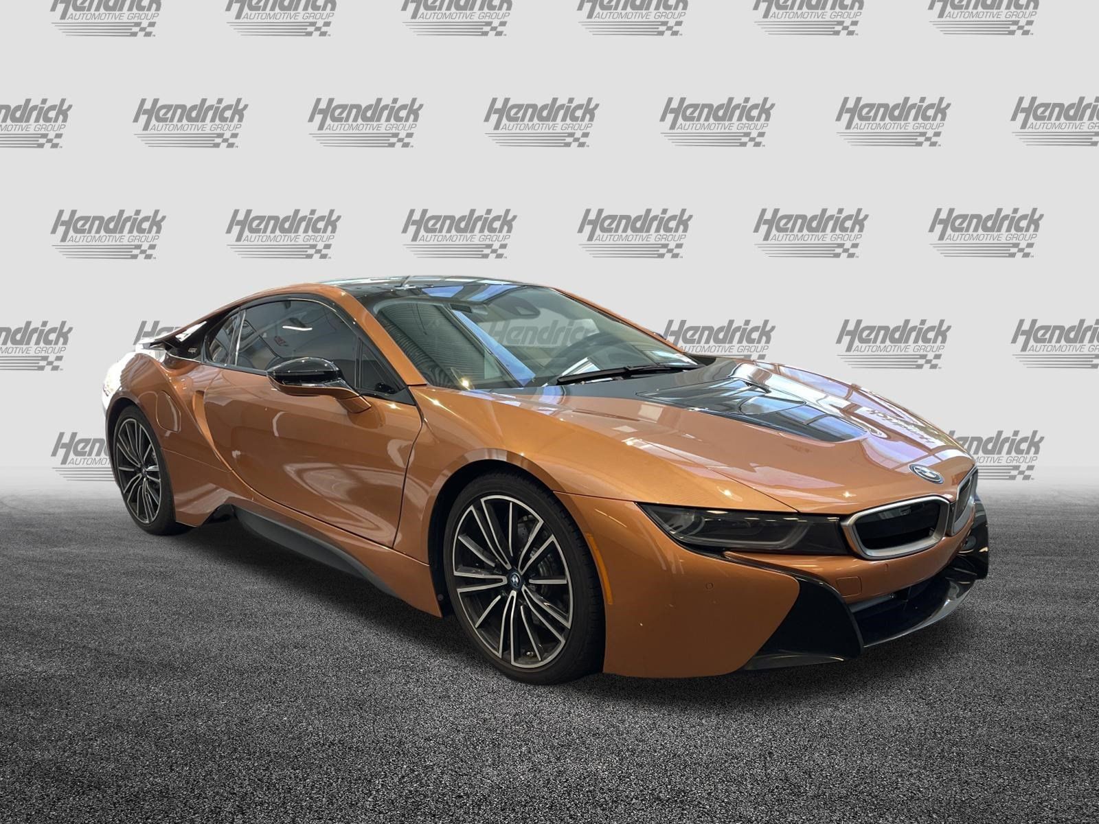 Used 2019 BMW i8 Coupe AWD/4WD image 2