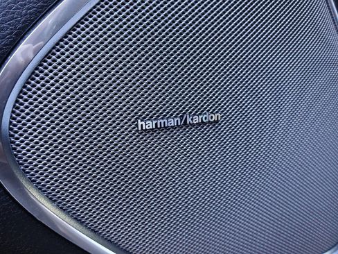 Certified 2025 RAM 1500 Laramie w/ Night Edition image 36