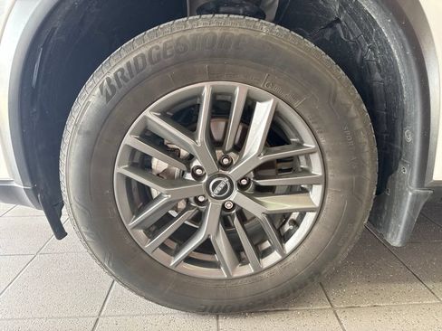 Certified 2025 Nissan Rogue S FWD image 2