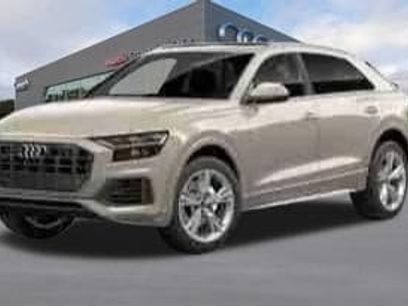 Used 2022 Audi Q8 Premium Plus w/ Premium Plus Package
