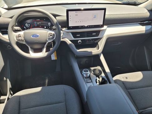 New 2026 Ford Explorer Active AWD/4WD image 7