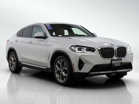 Used 2022 BMW X4 xDrive30i w/ Convenience Package AWD/4WD image 7