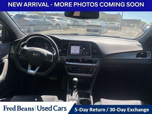 Used 2019 Hyundai Sonata Limited FWD image 12