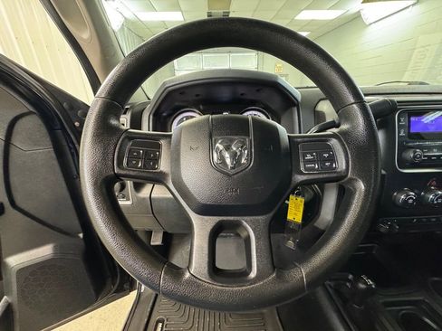 Used 2015 RAM 2500 Tradesman w/ Chrome Appearance Group image 30