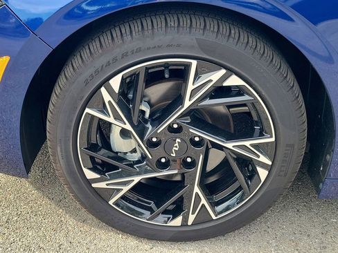 Used 2025 Kia K5 GT-Line w/ GT-Line Premium Package image 11