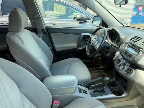 Used 2007 Toyota RAV4 Limited AWD/4WD image 6