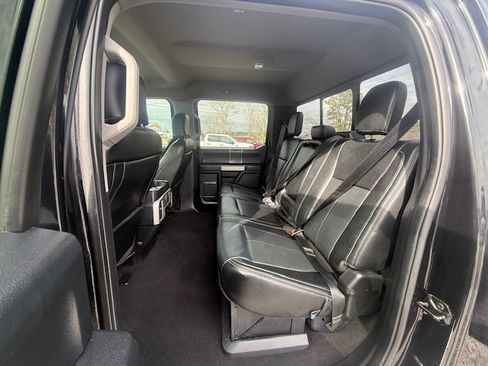 Used 2020 Ford F250 Lariat w/ Chrome Package image 13