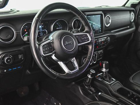 Used 2023 Jeep Wrangler Unlimited Sahara w/ Cold Weather Group image 12