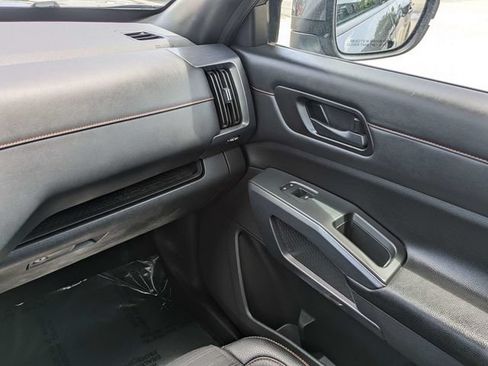 Used 2023 Nissan Pathfinder Rock Creek AWD/4WD image 18
