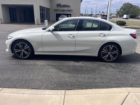 New 2024 BMW 330i xDrive Sedan w/ Convenience Package image 7