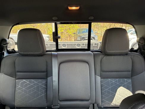 New 2026 Nissan Frontier SV w/ SV Convenience Package AWD/4WD image 20