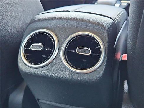 Used 2021 Mercedes-Benz A 220 image 23