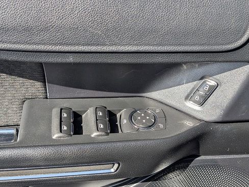 Used 2019 Ford Expedition Max XLT image 28