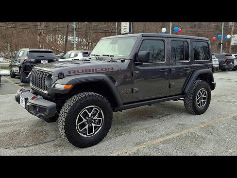 Used 2025 Jeep Wrangler Unlimited Rubicon w/ Safety Group image 4