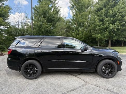 Used 2024 Dodge Durango R/T image 2