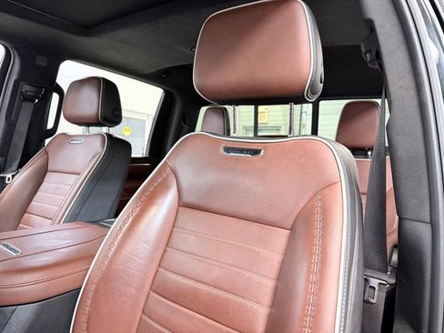 Used 2024 GMC Sierra 3500 Denali Ultimate AWD/4WD image 16