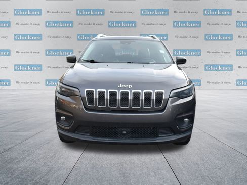 Used 2021 Jeep Cherokee Latitude Lux w/ Comfort/Convenience Group image 2