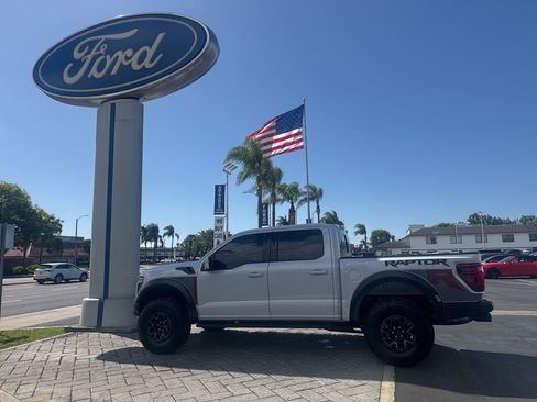 Used 2025 Ford F150 Raptor w/ Equipment Group 803A Raptor R AWD/4WD image 29