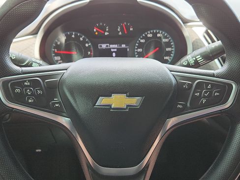 Used 2024 Chevrolet Malibu LT FWD image 19