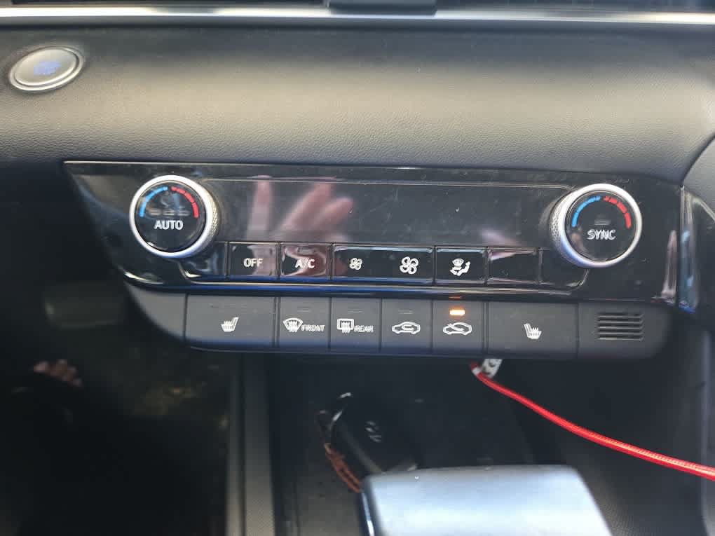 Used 2021 Hyundai Elantra SEL w/ Convenience Package FWD image 28