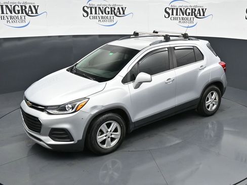 Used 2020 Chevrolet Trax LT image 11