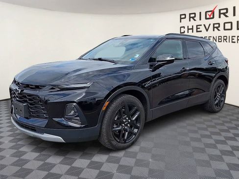 Used 2022 Chevrolet Blazer LT w/ Sound & Technology Package FWD image 4