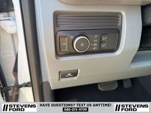 Used 2024 Ford F250 XLT AWD/4WD image 21