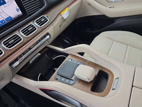 New 2026 Mercedes-Benz GLE 450 4MATIC image 24