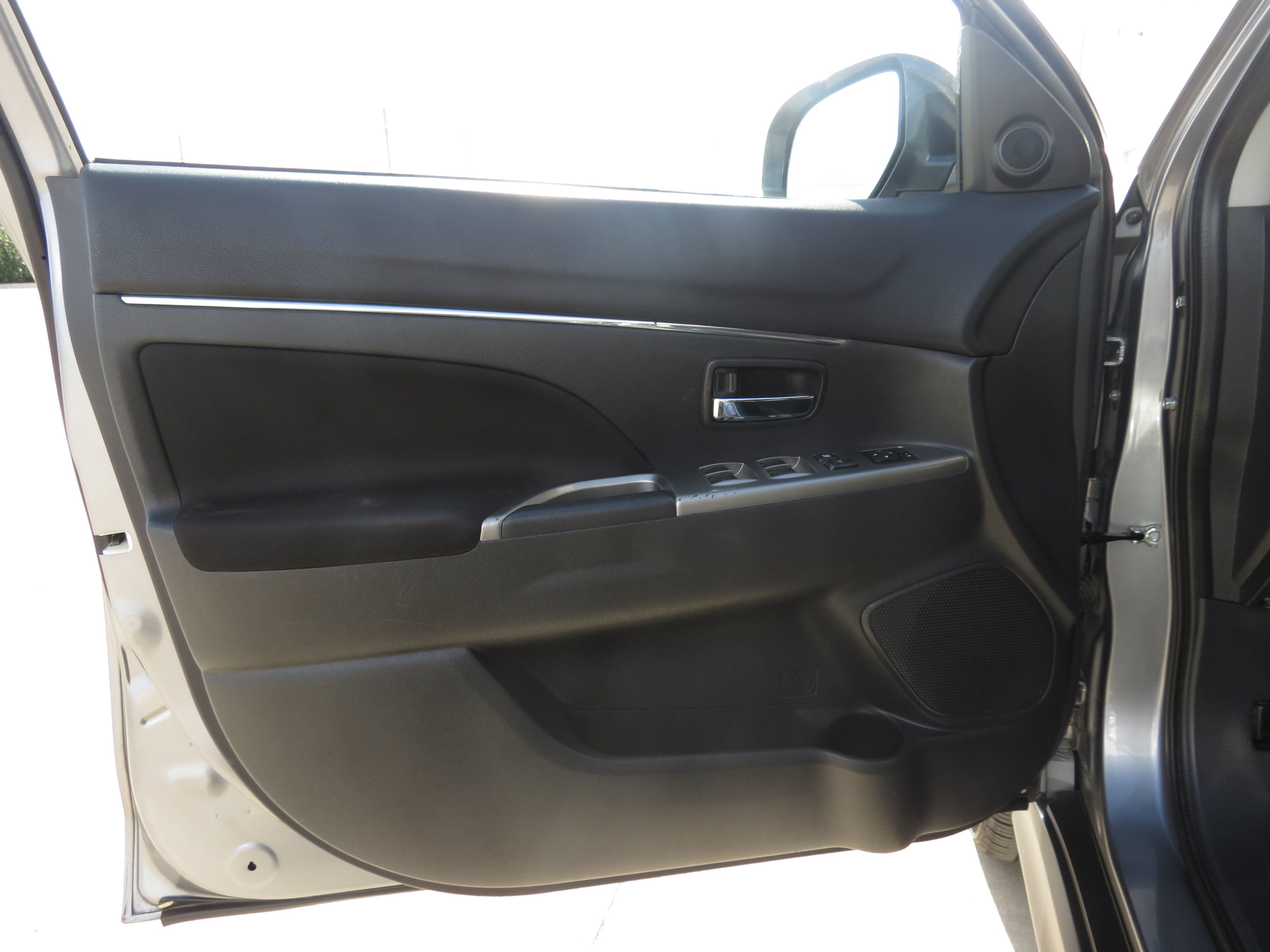 Used 2019 Mitsubishi Outlander Sport ES FWD image 21