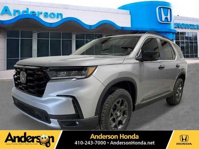 New 2025 Honda Pilot TrailSport