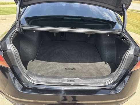 Used 2020 Nissan Altima 2.5 SR FWD image 8