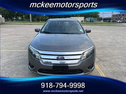 Used 2011 Ford Fusion SEL FWD image 4